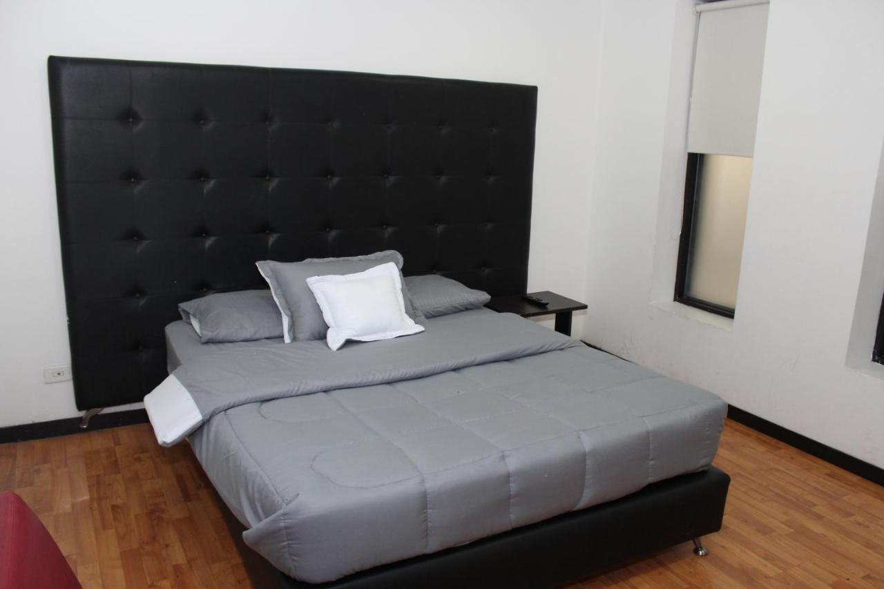 Hotel Dorado Plaza Богота Екстериор снимка